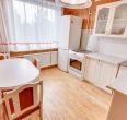 Išnuomojamas tvarkingas ir švarus 3 kambarių butas Dainų g. 104, Šiauliuose.